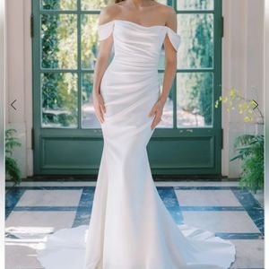 Anne Barge Wedding dress, street size 12, white.